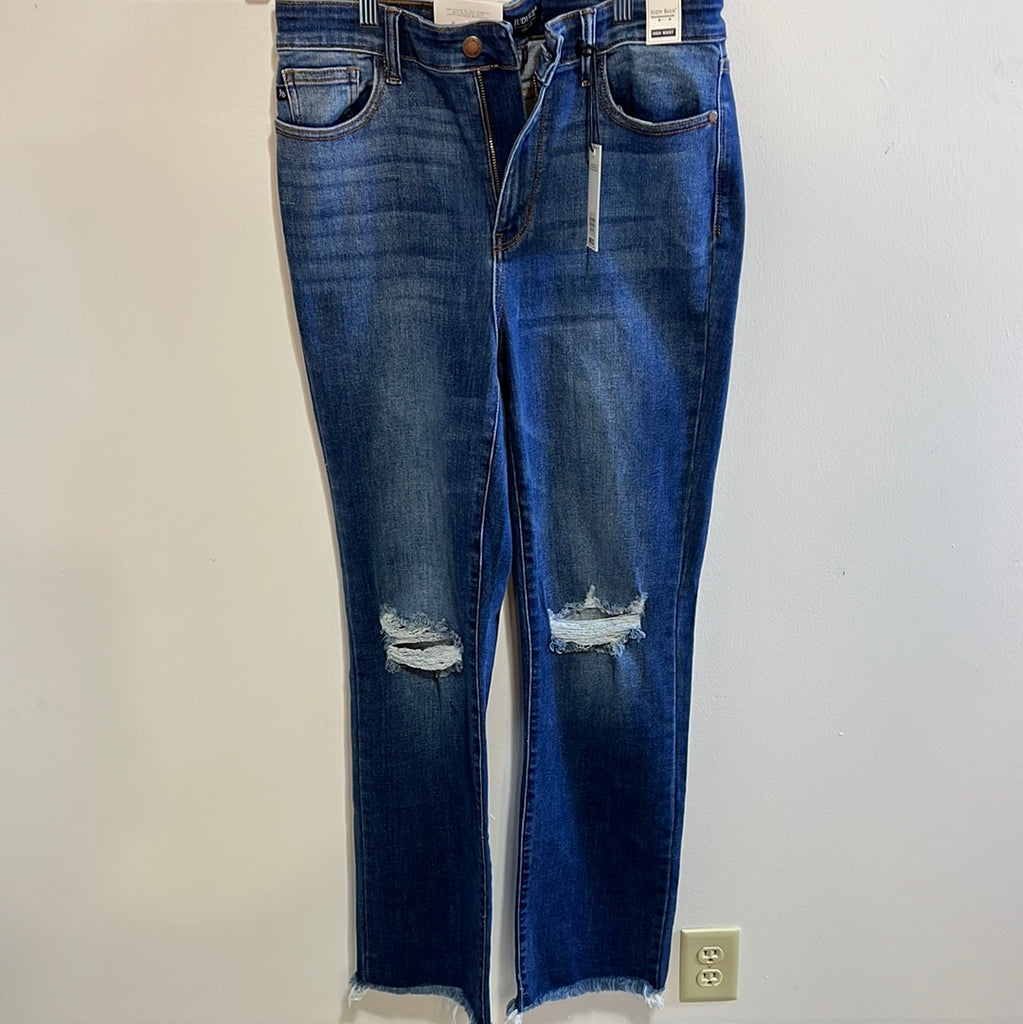 Judy Blue Straight fit distressed 11