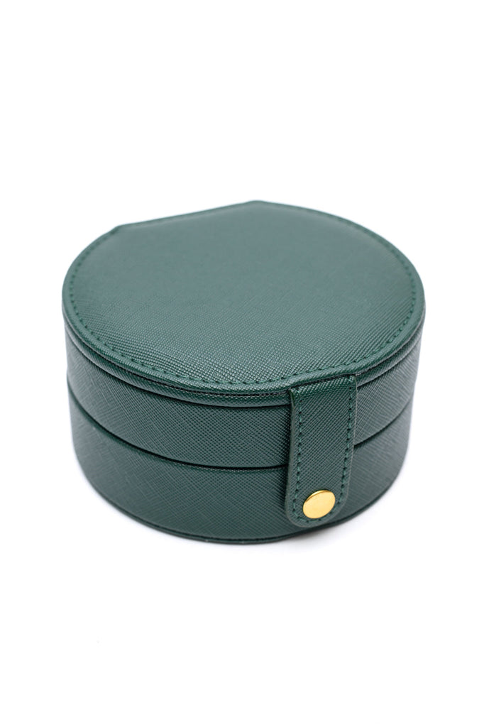 Circular Travel Jewelry Case in Green