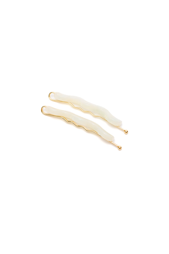 Sleek Waves Hair Clip in White Tortoise